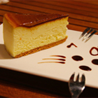 Photo d'un délicieux cheesecake au caramel au beurre salé